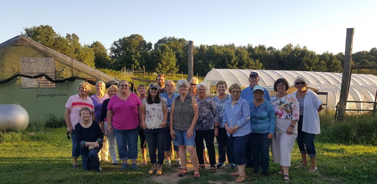 Prairie Farm couple cultivates income with flowers